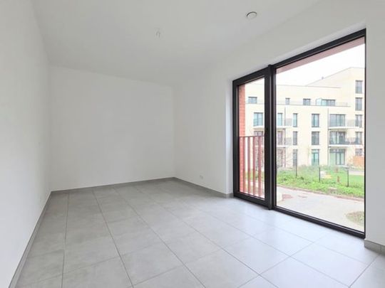 Appartement te huur - Photo 1