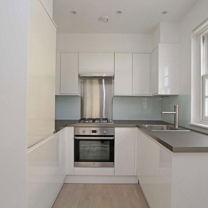 1 bedroom flat to rent - Photo 1