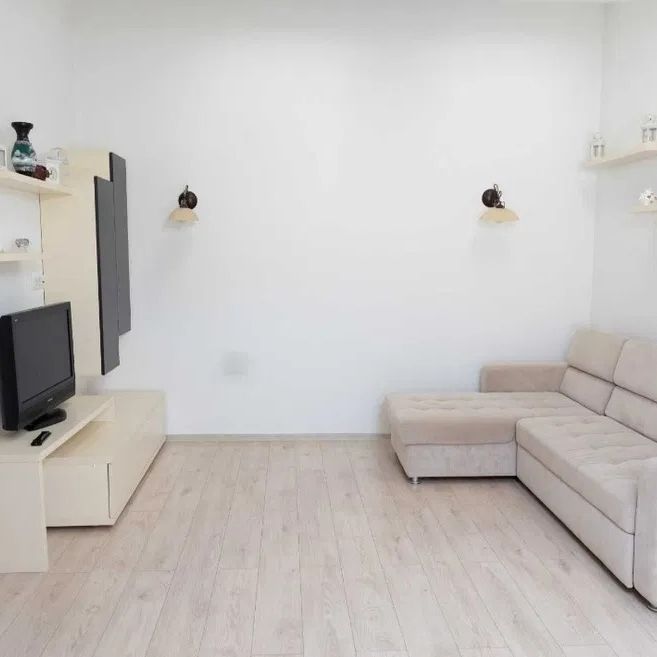 Apartament 2 camere, zona Tatarasi - Fotografie 1
