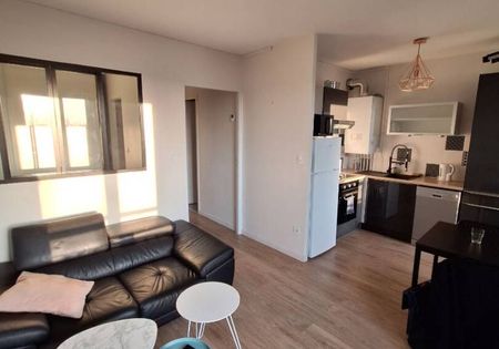 Appartement 1 pièce(s) 32.56 m2 - Photo 2