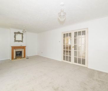 4 bedroom detached house to rent - Photo 5