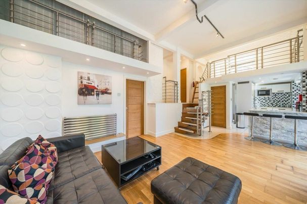 Independent Place, Dalston, E8 - Photo 1