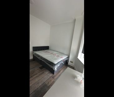 Room in a Shared House, Hendale Avenue, NW4 - Photo 3