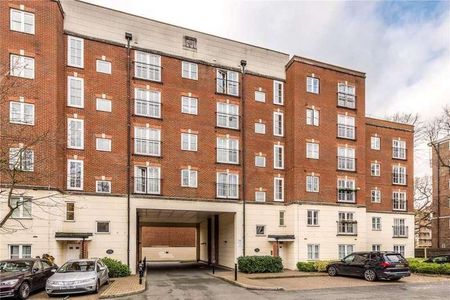 Gloucester Court Lordship Lane, London, SE22 - Photo 5