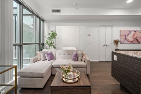 For Lease - 8 Charlotte Street Unit# 415, Toronto, Ontario - Photo 3