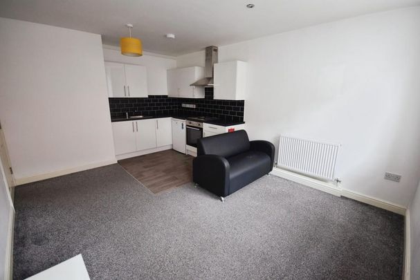 2 bedroom apartment to rent - Photo 1