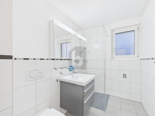 PERMANENT HOME IN QUIET LOCATION - Photo 1