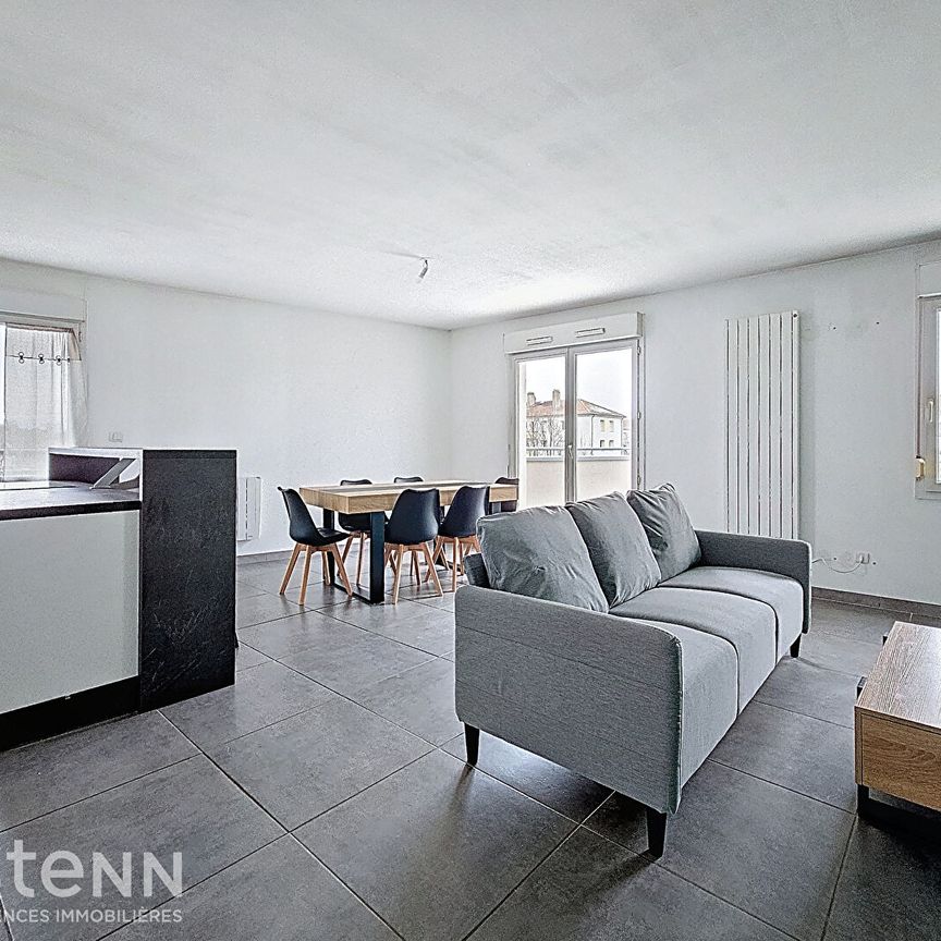 Location Appartement 2 pièces 57m² - Photo 1