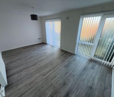 3 bedroom property to rent - Photo 1