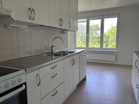 Allmogeplatsen 19 - Photo 2