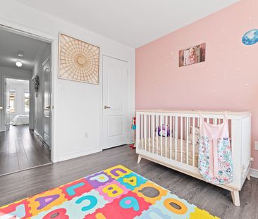 For Lease - 60 Belanger Crescent, Toronto, Ontario - Photo 5