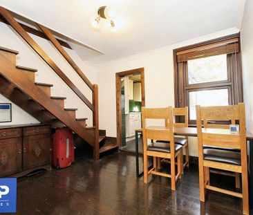 2 bedroom semi-detached house to rent - Photo 4
