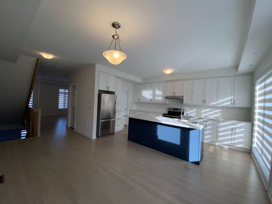 For Lease - 89 York Downs Boulevard, Markham, Ontario - Photo 1