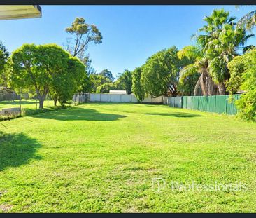 Well presented 2 bedroom home - Photo 5