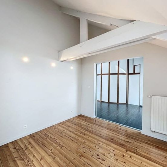 Appartement te huur - Photo 1