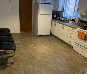 3 1/2 à Louer Pour Le 1juin - Photo 3