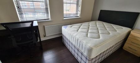 Detached house to rent - Photo 3