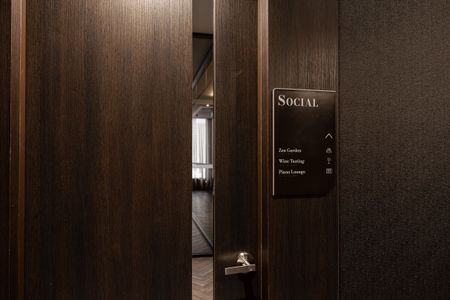 For Lease - 11 Yorkville Avenue Unit# 1706, Toronto, Ontario - Photo 4