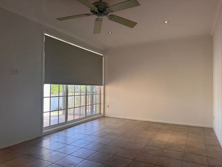 RENOVATED 3 BEDROOM HOUSE - Photo 3