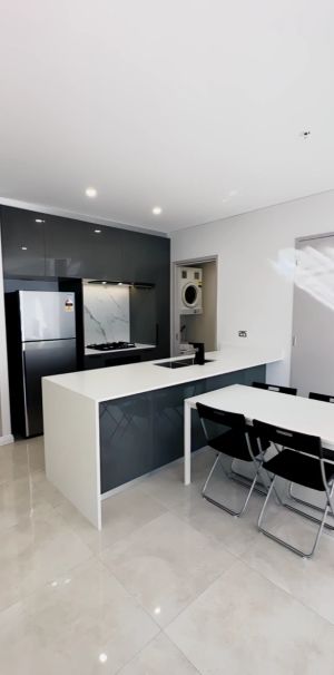 2 Finch Dr, Sydney - Photo 1