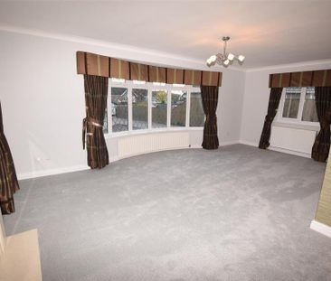 2 bedroom detached bungalow to rent - Photo 2