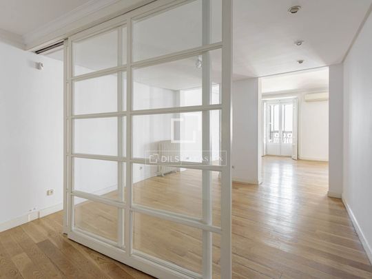 2 Bedroom apartment for rent in Palacio, Madrid - Foto 1