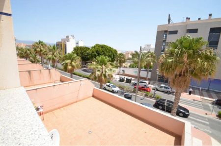 Piso en alquiler en Avenida del Sabinal, cerca de Calle del Faro - Foto 3