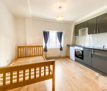 Studio to rent - Photo 6