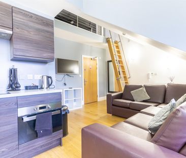 The Bruce Building, Newcastle upon Tyne - Photo 1