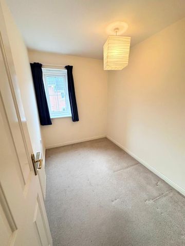 3 bedroom terraced house to rent - Photo 3