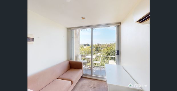 PERFECT STUDENT ACCOMMODATION! - Photo 1