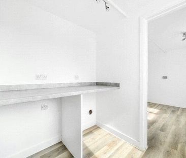 Malta Road, Deepcut, Camberley, Surrey, GU16 - Photo 1