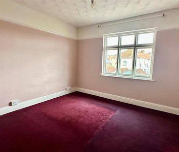 2 bedroom maisonette to rent - Photo 1