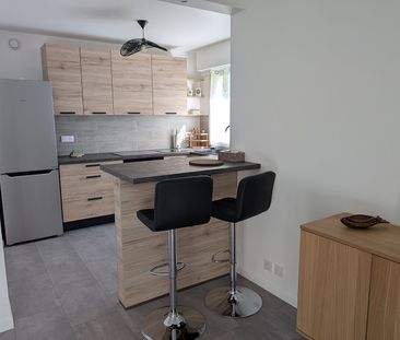 Location Appartement 2 pièces 52m² - Photo 2