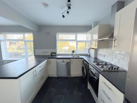 2 bedroom maisonette to rent - Photo 5