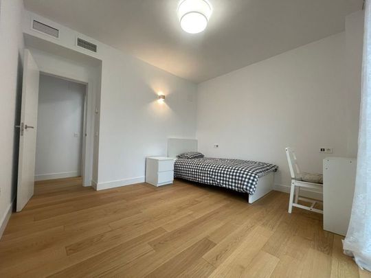 3 room luxury Flat for rent in Mijas, Spain - Photo 1