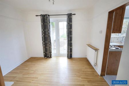 3 bedroom semi-detached house to rent - Photo 4