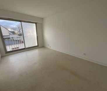 Location Appartement 1 pièce 26m² BOURGES 18000 - Photo 2