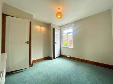 2 bedroom semi-detached house to rent - Photo 2