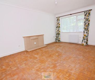 2 bedroom ground floor flat to rent - Photo 2