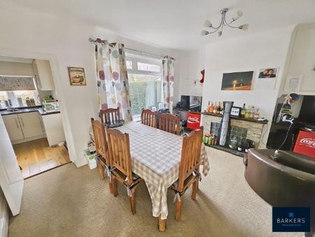 3 bedroom townhouse to rent - Photo 2