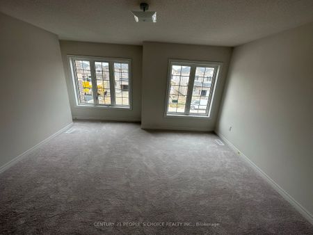 Detached Home For Lease | X8098558 - Photo 5