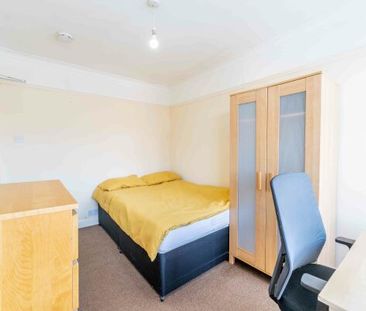 25 Temple Avenue - Photo 3