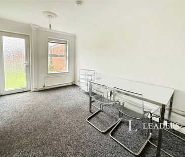 3 bedroom house to rent Affleck Road, Colchester, Essex, CO4 - Photo 1