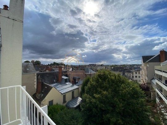 BOURGES MOYENNE - TYPE 3 AVEC BALCON - Photo 1