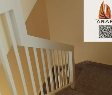 Uptown – 4-bedroom apartment for rent - Photo 2