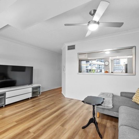 James St Precinct *Refurbished*Unfurnished - Photo 1