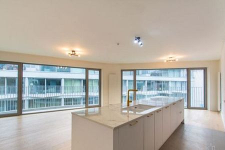 Proche de la Place du Luxembourg, Bel appartement meublé 3 chambres - Photo 4