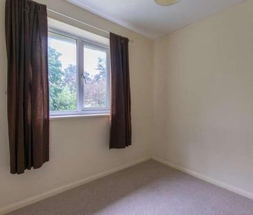 Frank Brookes Road, Cheltenham, GL51 - Photo 4