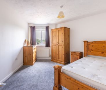 Creswell Place, Cawston, Rugby - Photo 3